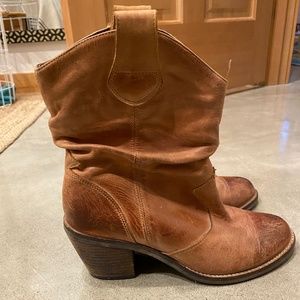 Aldo Women's cowboy boots  38